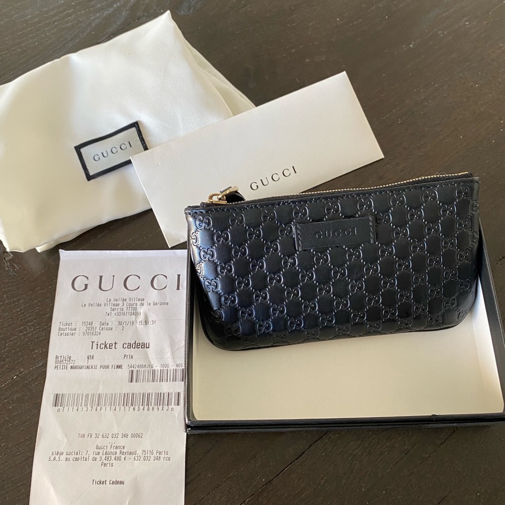 Gucci Coin Purse Embossed GG in Black